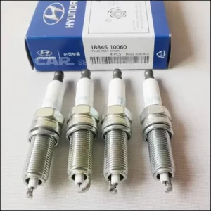 Genuine Spark plug for Elantra 1.8L Santa Fe 3.3L 2.4 L 3.5L Tucson 2.0 L Cadenza 3.3 L Sorento 3.3 L forte 1.8 L 2.0 L Sedona 3.3 L Rondo 2.0 L pack of 1